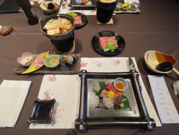 食事は？