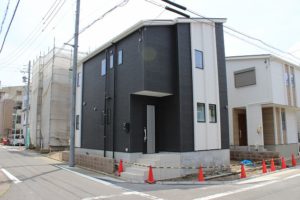 西区名西　建物完成しました